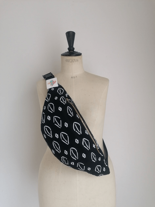 Sac BANANE WAX XXL Corie noire
